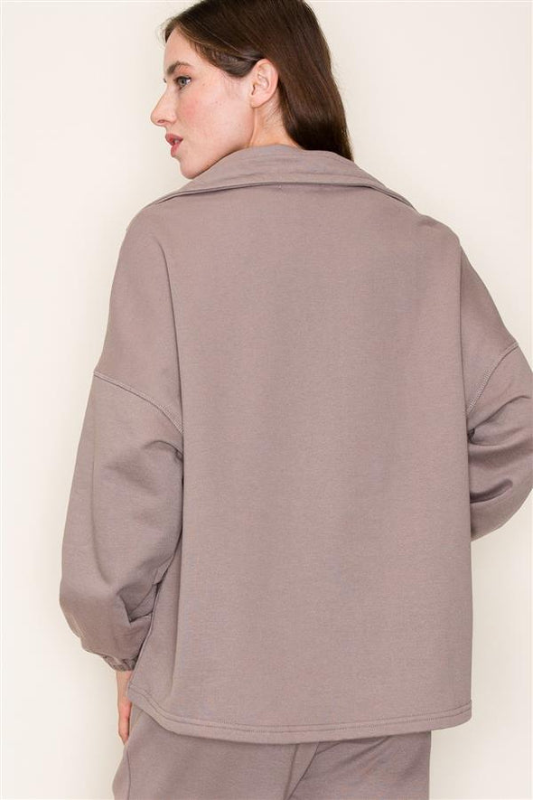 staccato otter polar collar half zip long sleeve terry pullover top