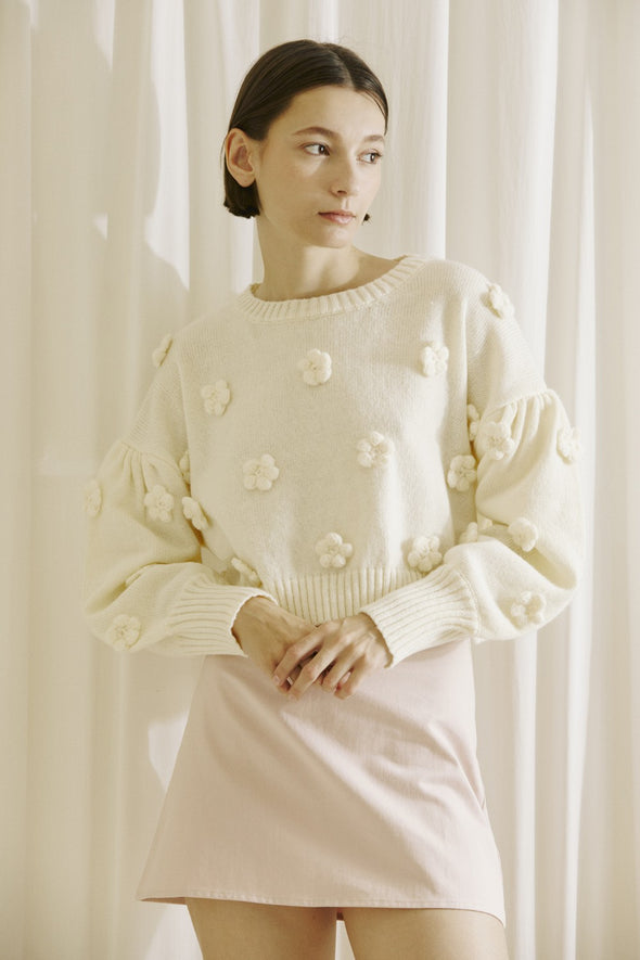 3d daisy knit feminine cropped trendy fall winter crewneck pullover sweater cream