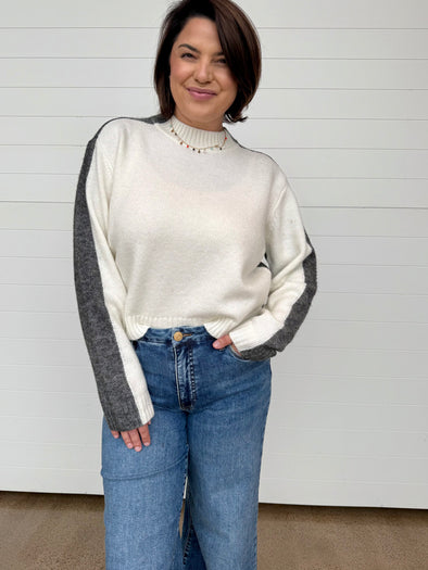 elan color block sweater crewneck long sleeve cropped cream and grey