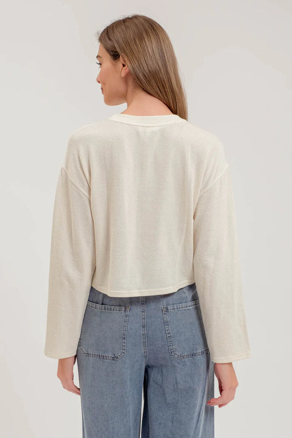 oatmeal blu pepper crewneck long sleeve chest pocket cropped ribbed knit top