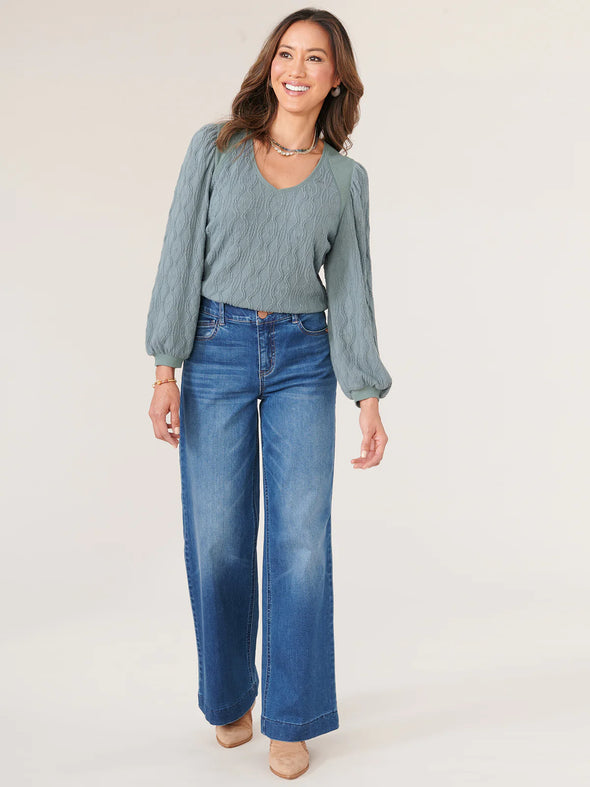 The Isabelle Textured Blouson Sleeve Top