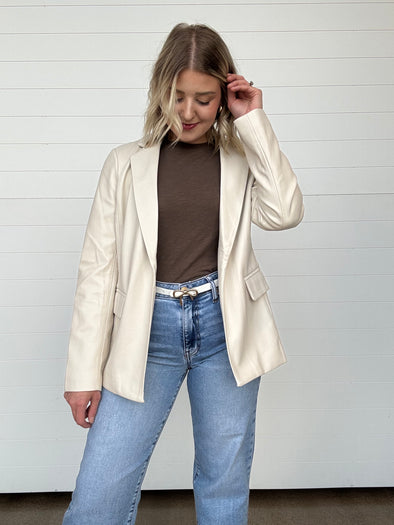 Trendy Jackets - Denim, Blazers, Shackets, Puffers & More