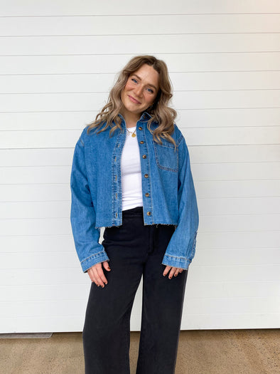 women's cropped long sleeve button up denim shirt