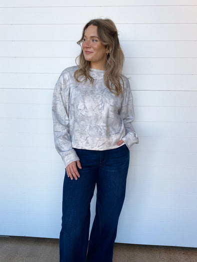 camo long sleeve super soft crewneck pullover light grey