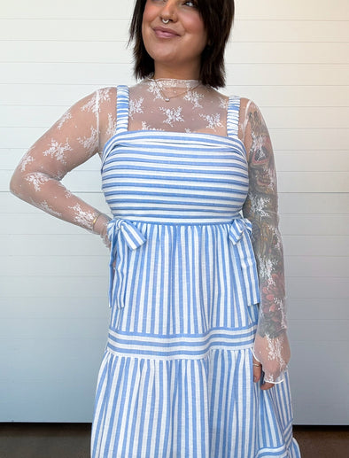 The Juliette Mock Neck Lace Layering Top