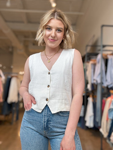 The Marta Linen Vest