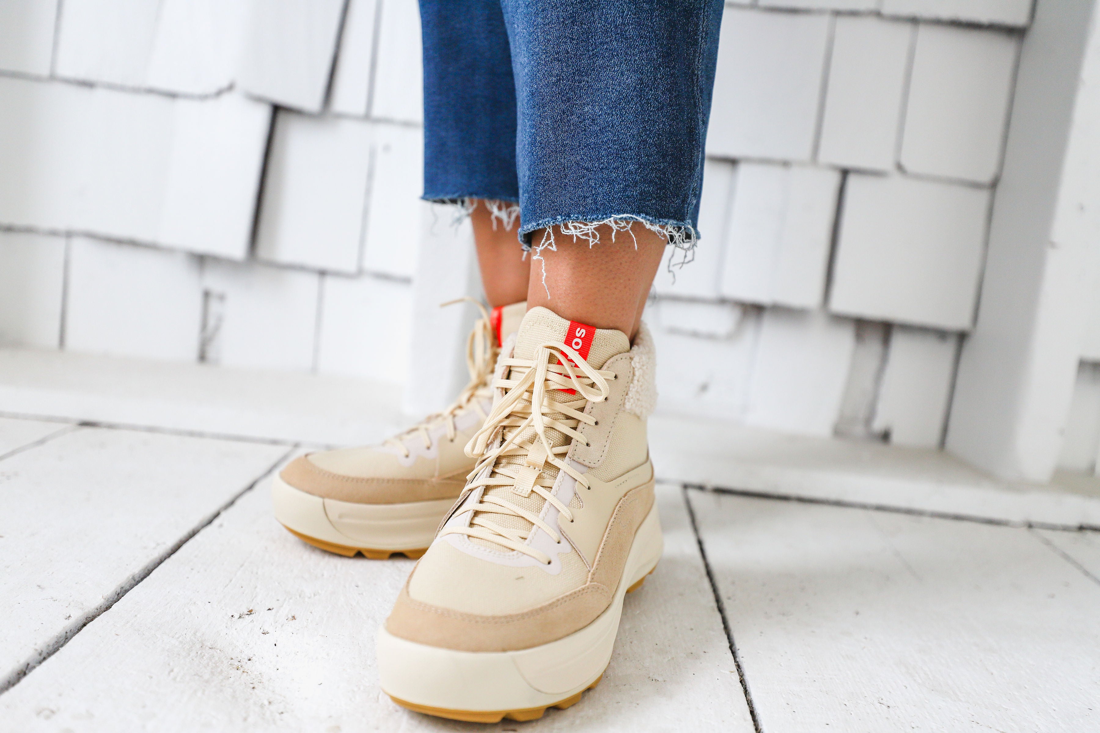The Ona Mid Cozy Sneaker Boot – One:Nine Boutique