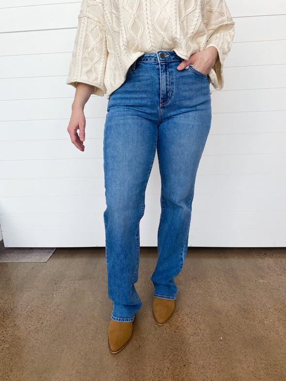 The Kensie Full Length Straight Jeans