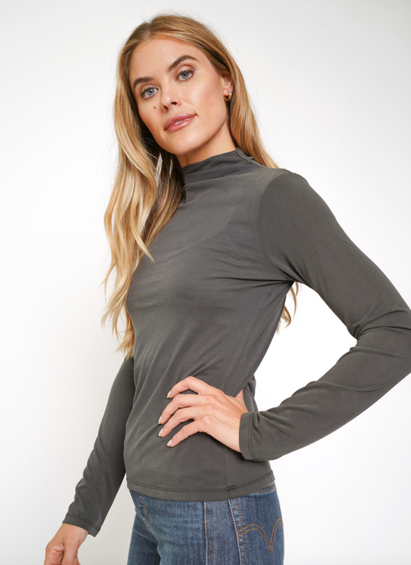 The Clea Mock Neck Basic Top