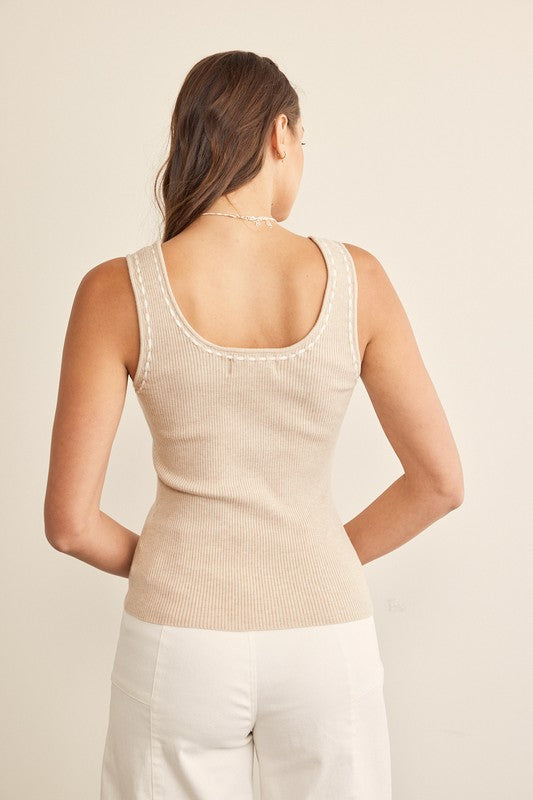 contrast stitch sleeveless rib sweater tank scoop neck fitted