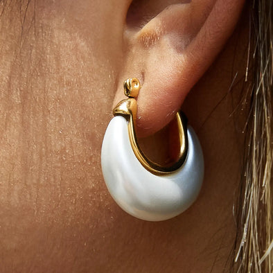 pearl chunky hoop 18k gold statement earring