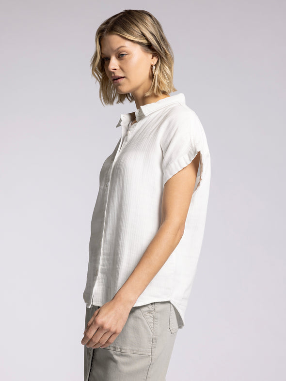 laira cotton button front short sleeve shirt collared rolled sleeve cuff relaxed fit thread & supply white