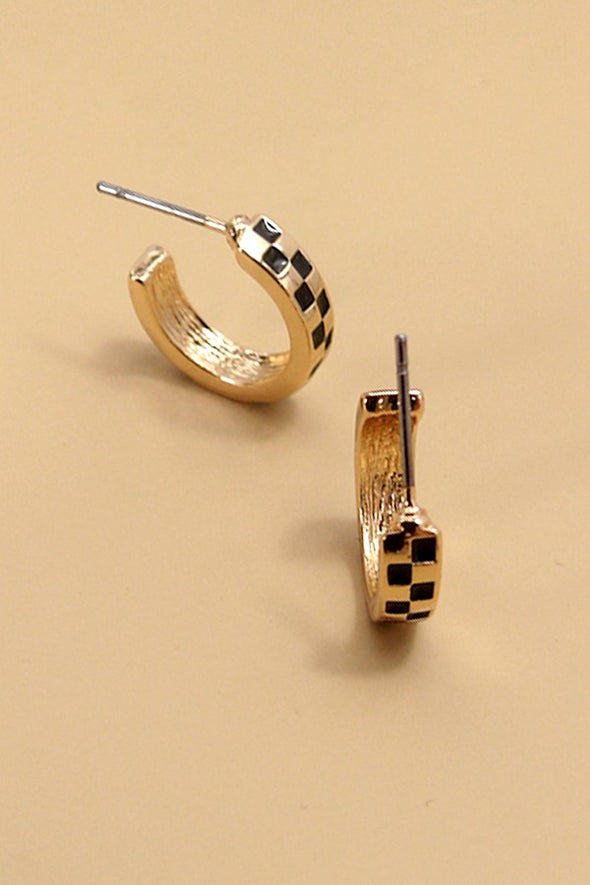 parker mini checker hoop huggie earrings trendy everyday jewelry