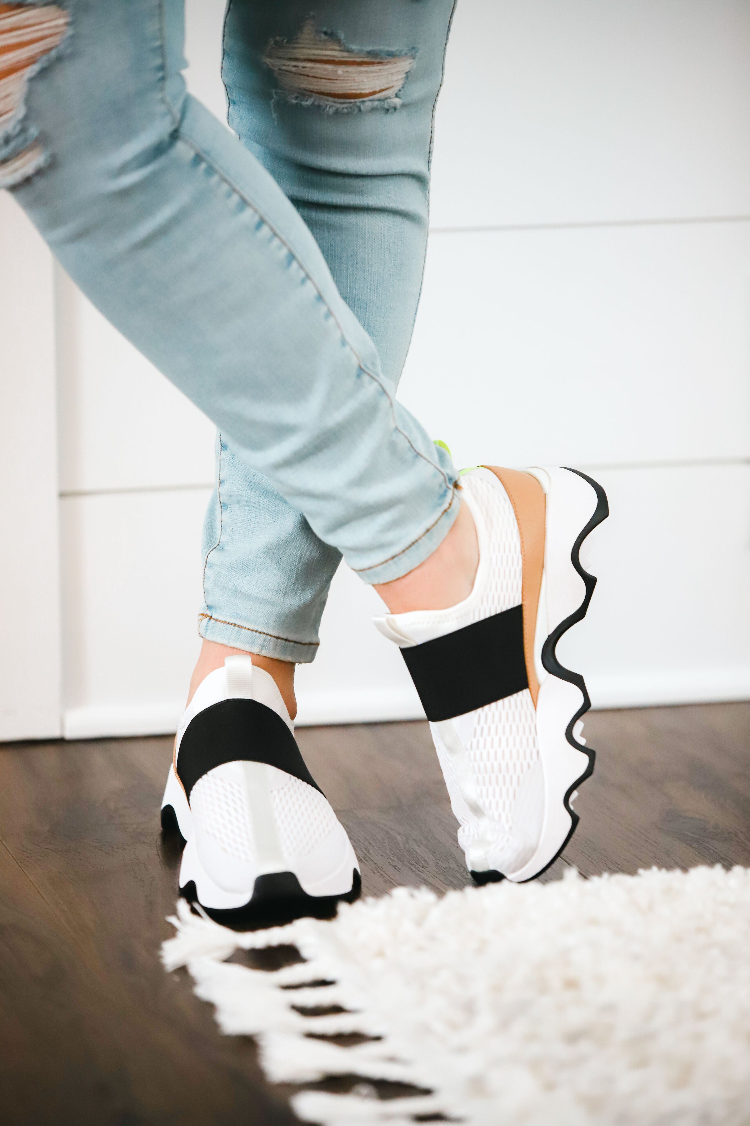 Women's Kinetic™ Impact Strap Sneaker